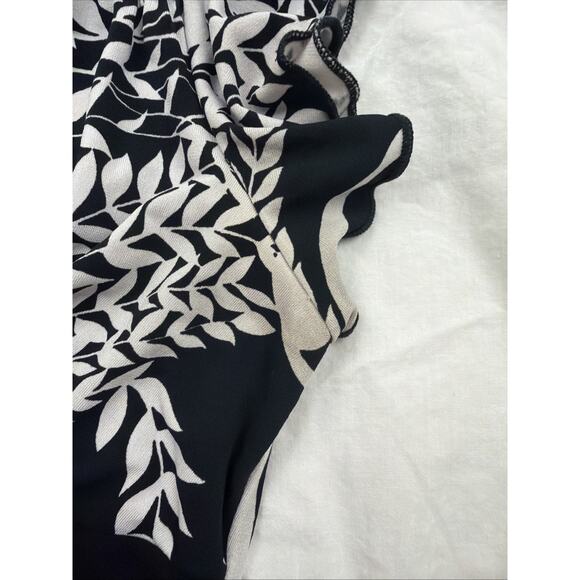 J.T.B. Women's Black and White Whimsical Babydoll Blouse Size Medium - Picture 5 of 5